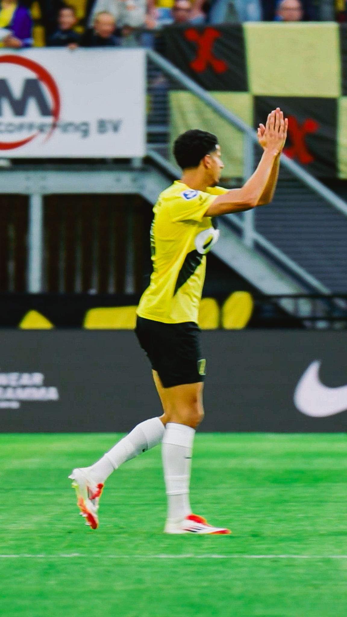 Holtby_MM.00_02_15_11.Still004