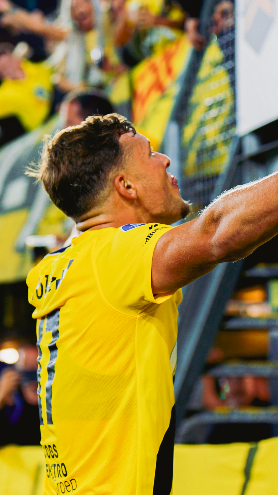 Holtby_MM.00_05_22_09.Still014